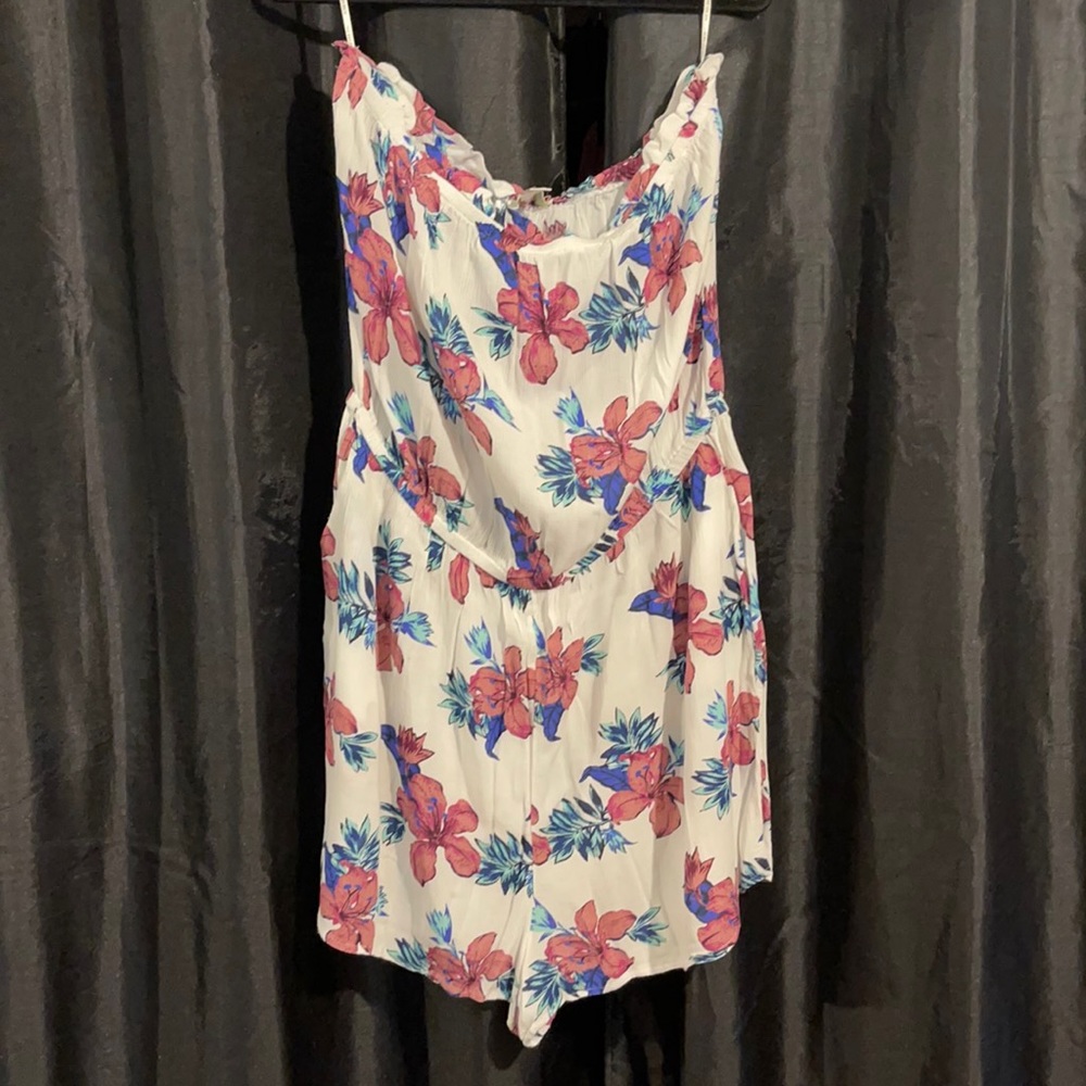 Forever 21 Strapless Romper
